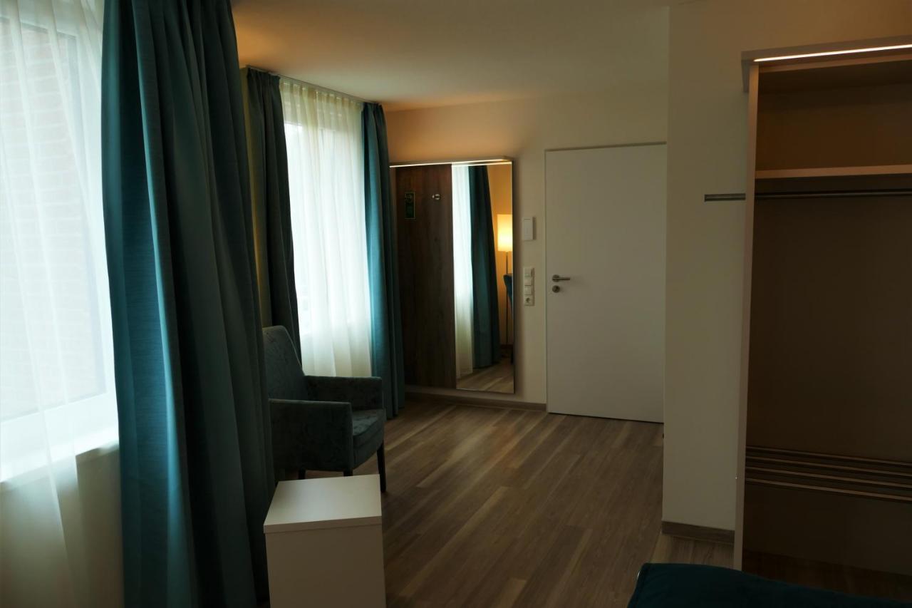 Meyn'S Apartments & Hotel โซลเทา ภายนอก รูปภาพ