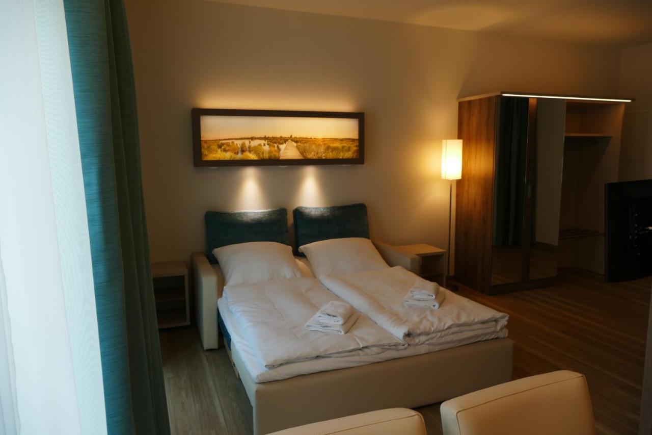 Meyn'S Apartments & Hotel โซลเทา ภายนอก รูปภาพ