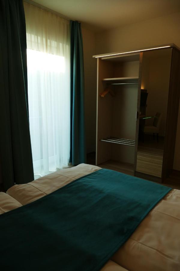 Meyn'S Apartments & Hotel โซลเทา ภายนอก รูปภาพ
